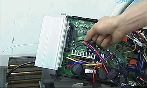 深州美的空调电话是多少